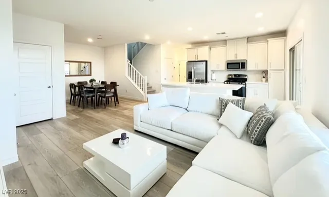 $3,300 | 600 Carriage Hill Drive, Unit 1147, Las Vegas, NV 89138