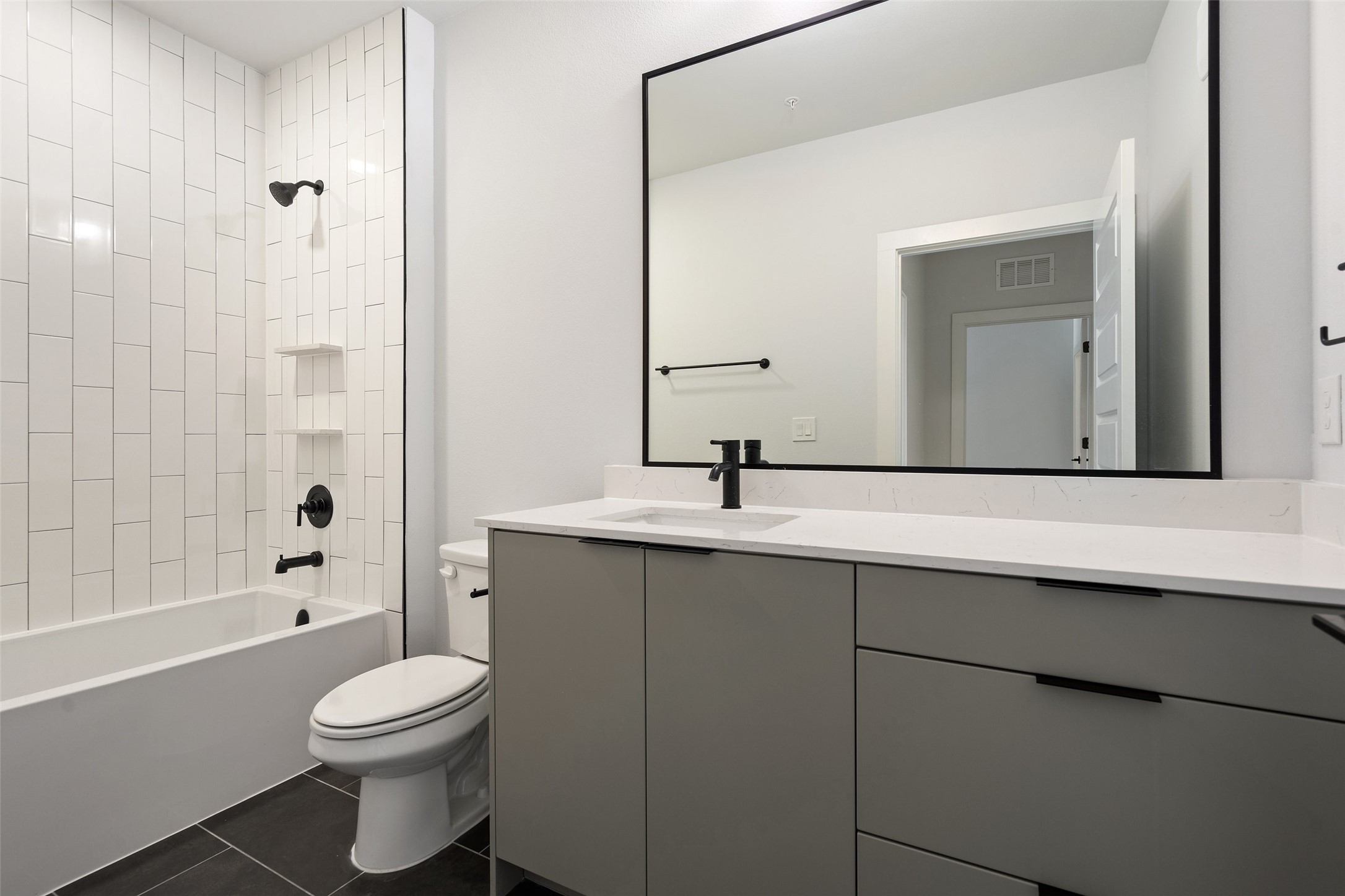 2500 Longview Street, Unit 222 Austin, TX 78705 - Photo 17 of 38