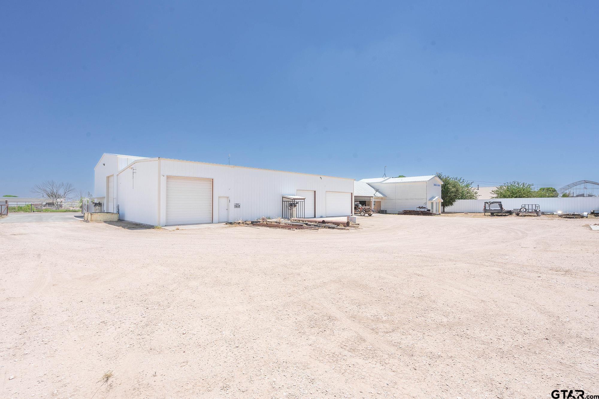 6523 North Sparta Avenue Odessa, TX 79764 - Photo 33 of 38 a view of kitchen