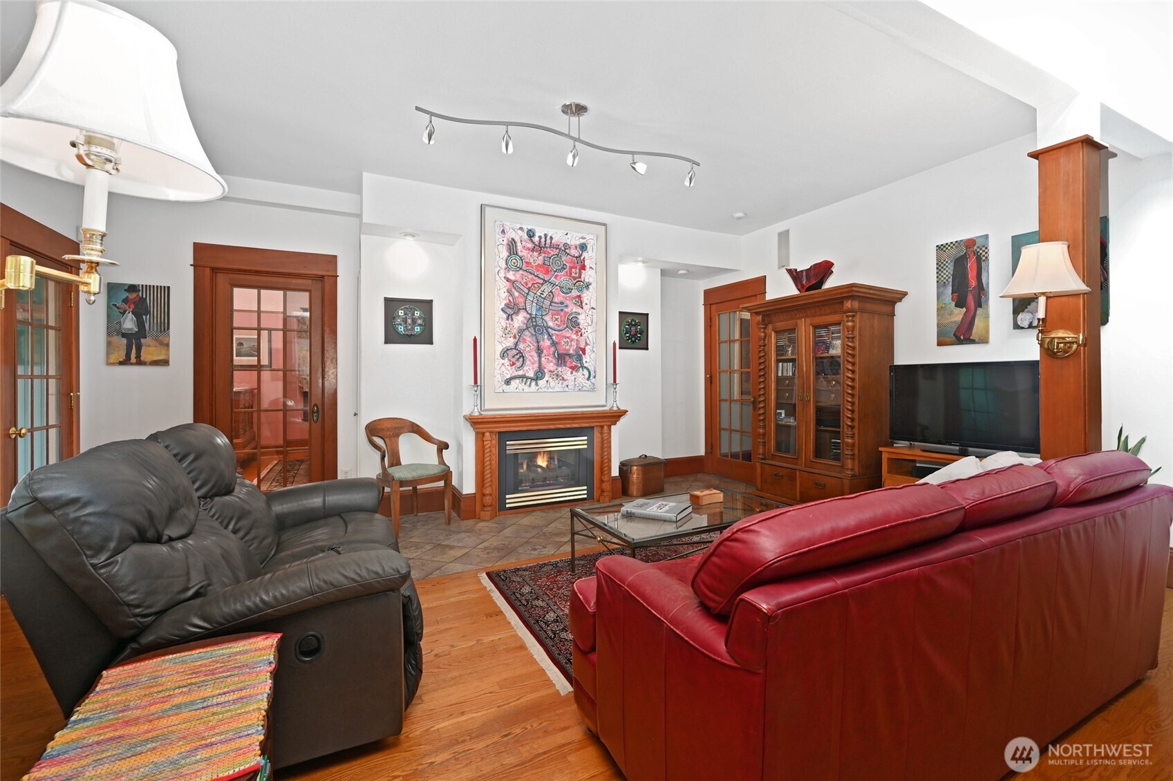 10425 East Riverside Drive Bothell, WA 98011 - Photo 13 of 40