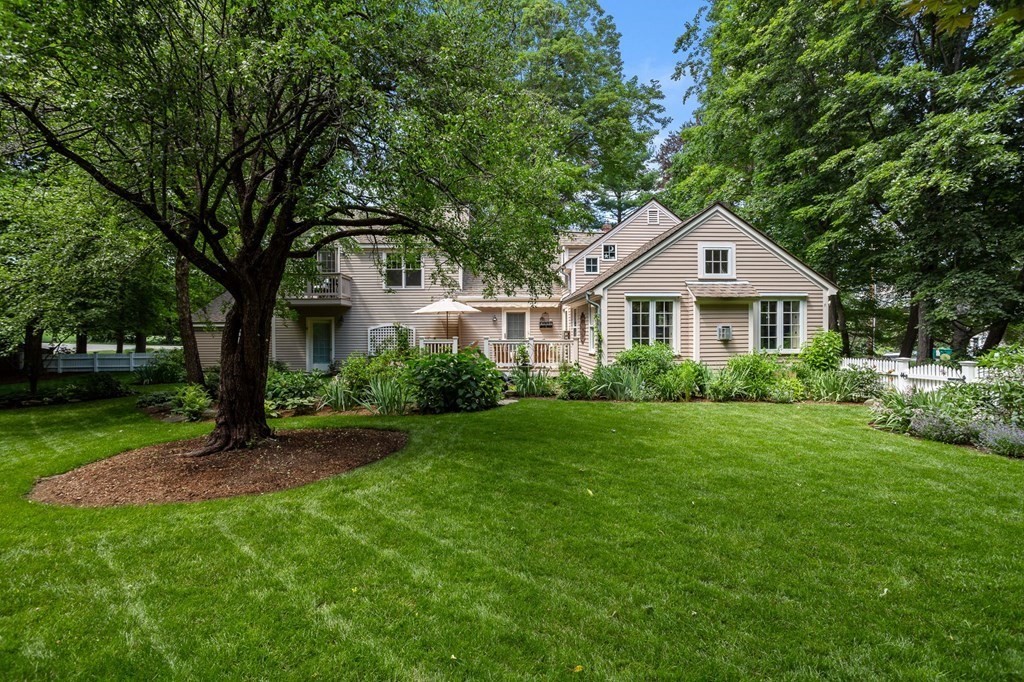 117 Broad Meadow Road Groton, MA 01450 - Photo 2 of 37 Gallery Image 2