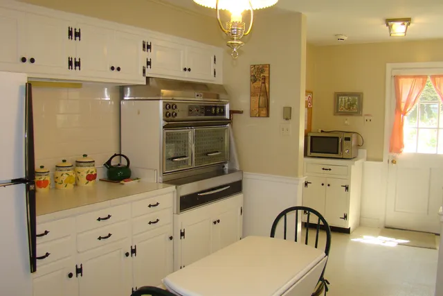 $2,078 | 105 Red Hill Road, Moultonborough, NH 03254