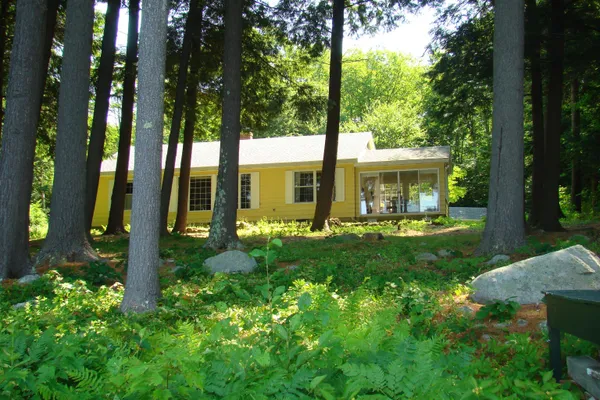 $2,078 | 105 Red Hill Road, Moultonborough, NH 03254