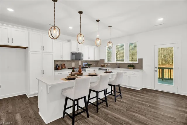 $479,500 | 1118 Welcome-Arcadia Road, Unit 1026, Lexington, NC 27295