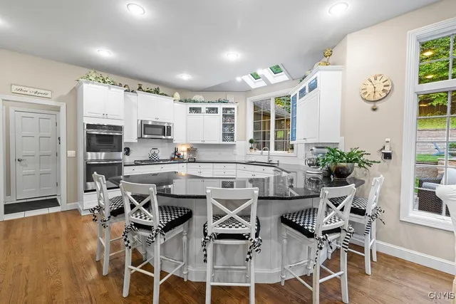 $799,900 | 4548 Ashfield Terrace, Onondaga, NY 13215