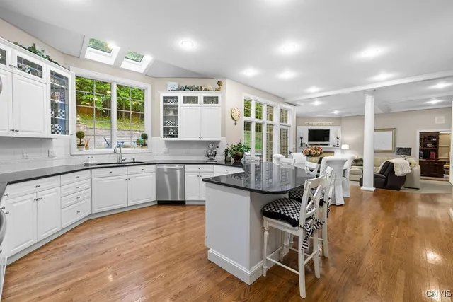 $799,900 | 4548 Ashfield Terrace, Onondaga, NY 13215