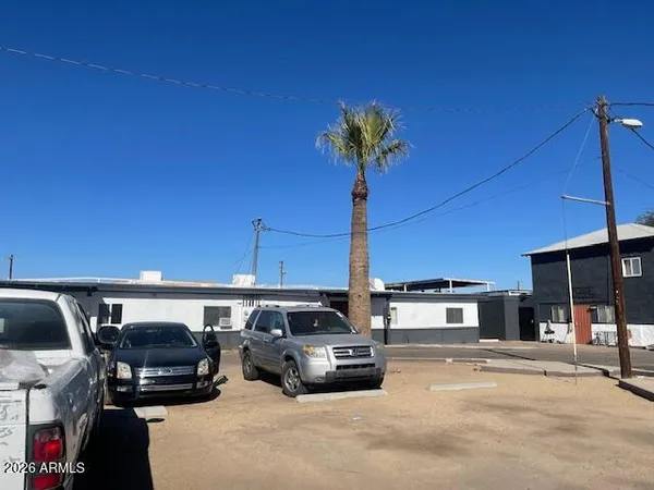 $900 | 4301 South 7th Avenue, Unit 9, Phoenix, AZ 85041