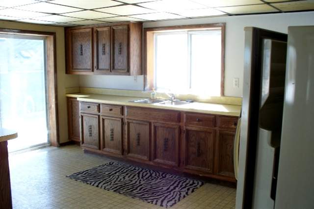 1775 North River Road St. Clair, MI 48079 - Photo 11 of 13 31090623-10.JPG