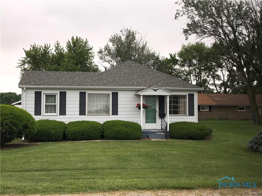 7951 Cedar Point Road Oregon, OH 43616 - Photo 1 of 26 Gallery Image 1