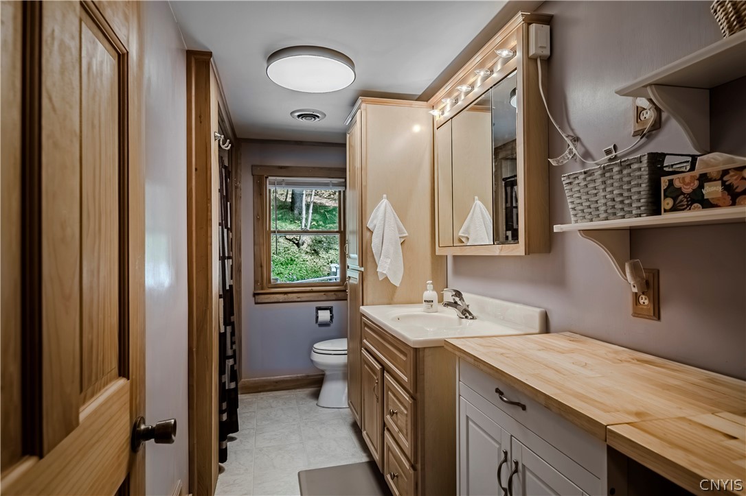 10373 Ridgecrest Road Utica, NY 13502 - Photo 24 of 49