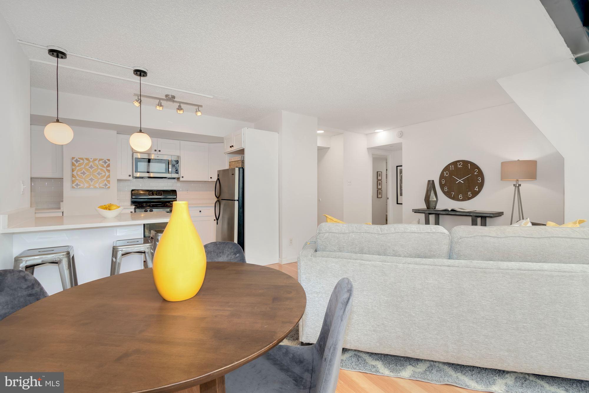 1245 13th Street Northwest, Unit PH1014 Washington, DC 20005 - Photo 7 of 36