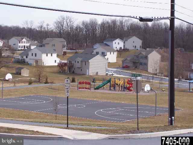 349 Big Spring Road Etters, PA 17319 - Photo 23 of 26 Gallery Image 23