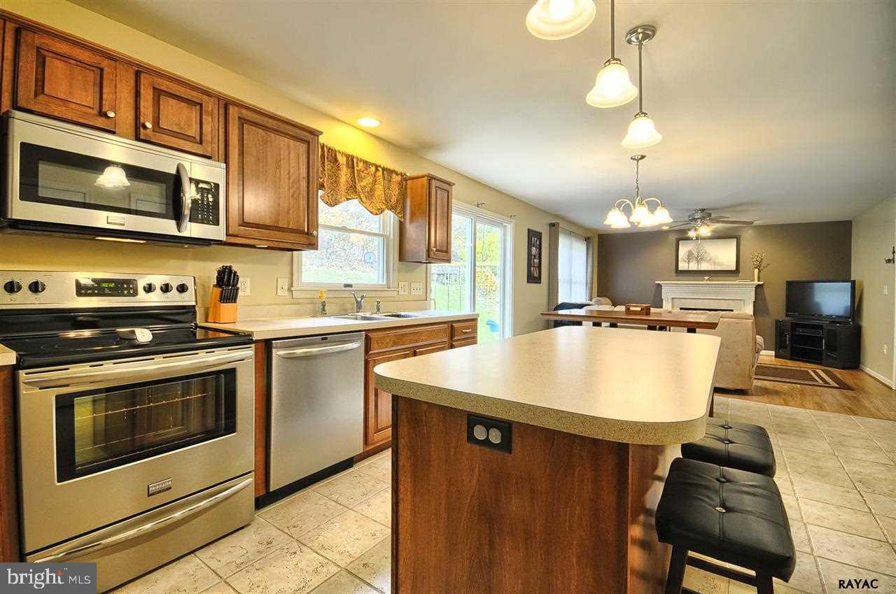 349 Big Spring Road Etters, PA 17319 - Photo 8 of 26 Gallery Image 8