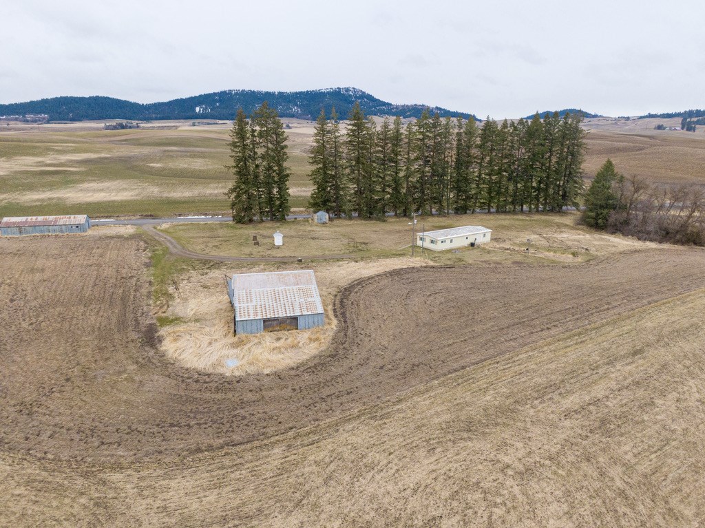 26123 East Truax Road Fairfield, WA 99012 - Photo 2 of 45 Gallery Image 2