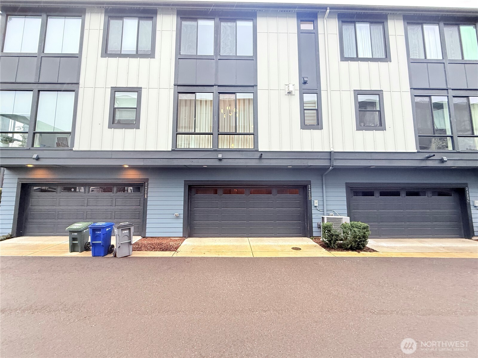 2422 217th Street Southeast, Unit D Bothell, WA 98021 - Photo 13 of 13