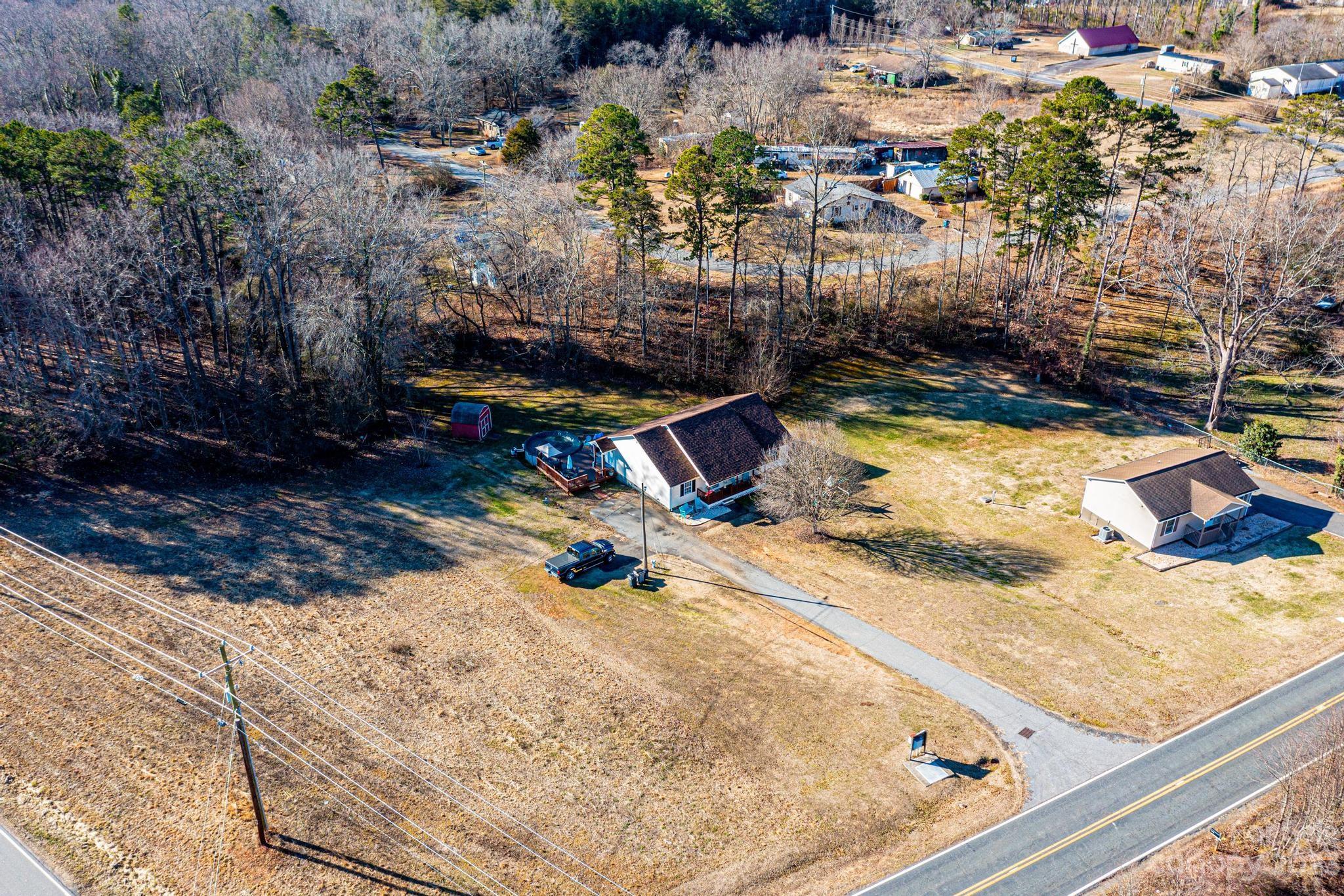 7580 McDuffy Road Connelly Springs, NC 28612 - Photo 16 of 17 Gallery Image 16
