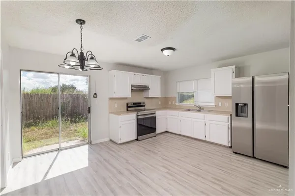 $239,900 | 3425 Ozark Avenue, McAllen, TX 78504