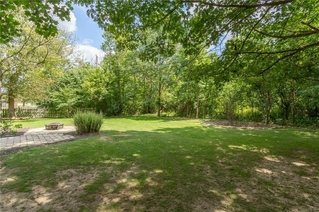 8537 Crown Point Road Indianapolis, IN 46278 - Photo 24 of 26 Gallery Image 24