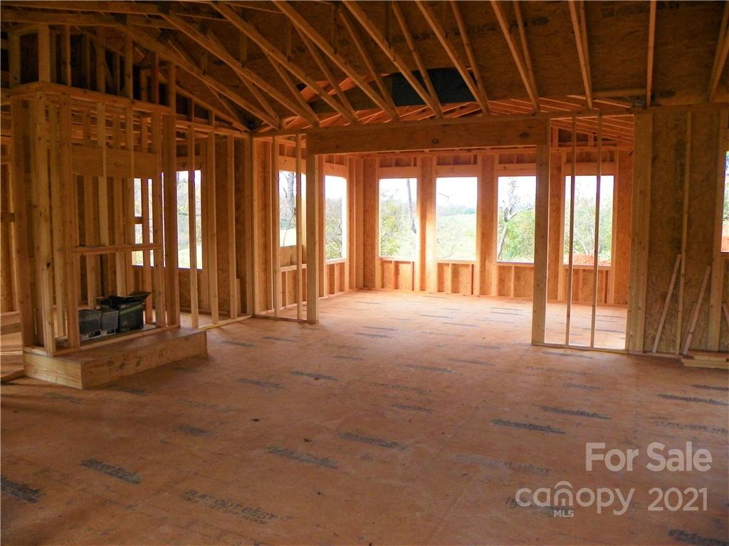 321 Walnut Ridge Lane Weaverville, NC 28787 - Photo 11 of 20 Gallery Image 11
