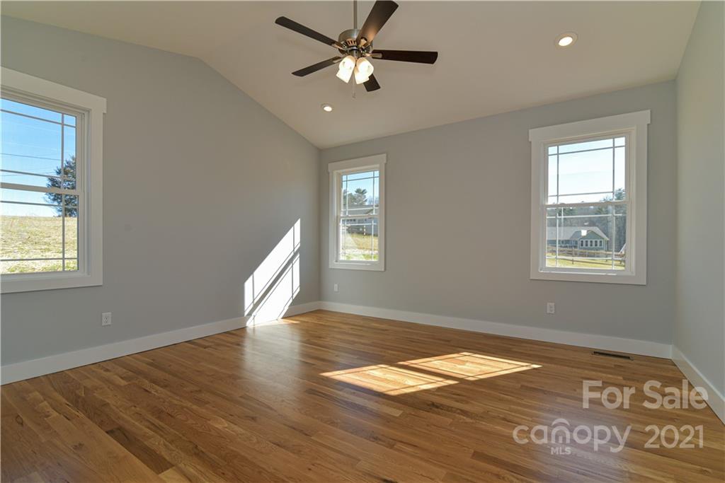 321 Walnut Ridge Lane Weaverville, NC 28787 - Photo 16 of 20 Gallery Image 16