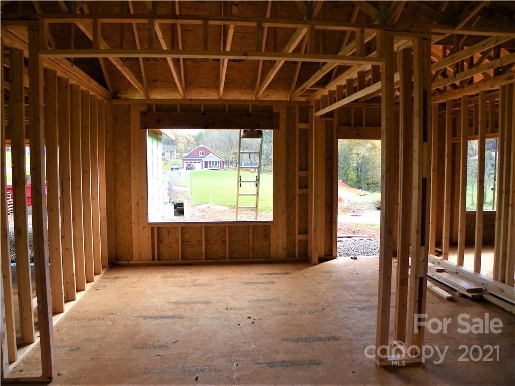 321 Walnut Ridge Lane Weaverville, NC 28787 - Photo 9 of 20 Gallery Image 9