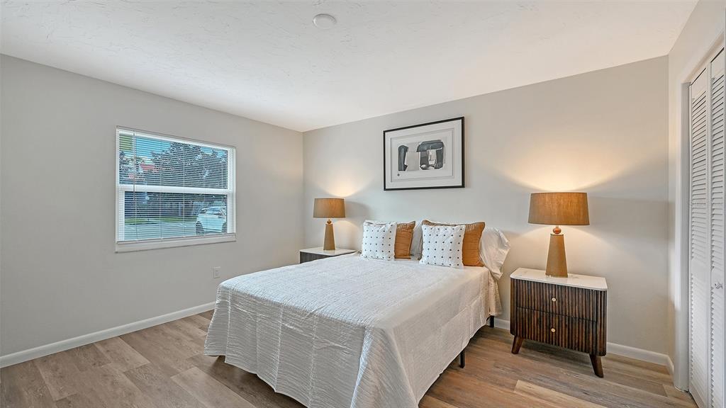 3229 South Beneva Road, Unit 101 Sarasota, FL 34232 - Photo 14 of 36 Gallery Image 14