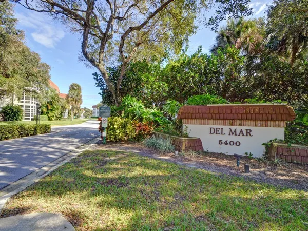 $1,750 | 5400 Jimmy Buffett Mem Highway, Unit E1, Indian River Shores, FL 32963