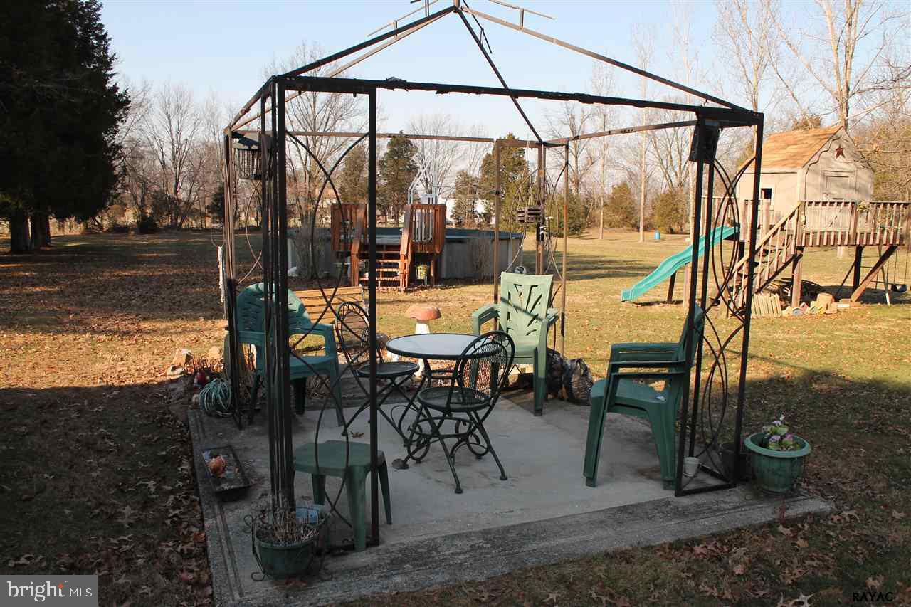 8229 Orchard Road Thomasville, PA 17364 - Photo 27 of 29 Gallery Image 27