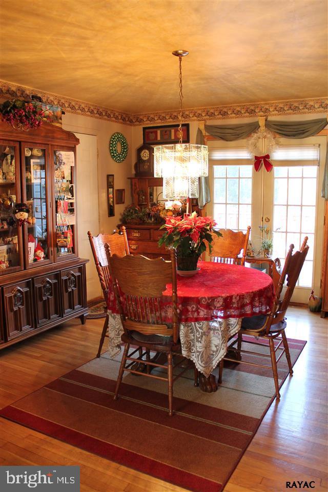 8229 Orchard Road Thomasville, PA 17364 - Photo 7 of 29 Gallery Image 7
