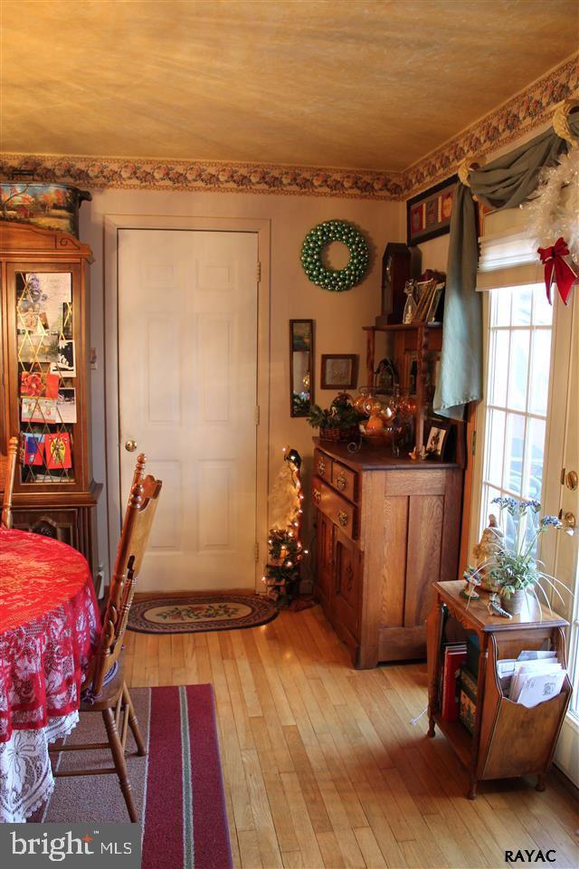 8229 Orchard Road Thomasville, PA 17364 - Photo 8 of 29 Gallery Image 8