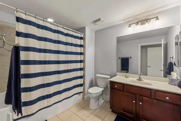 $399,900 | 1305 South Michigan Avenue, Unit 712, Chicago, IL 60605