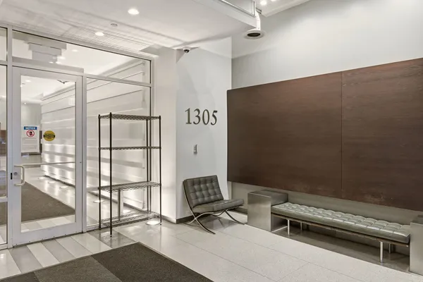 $399,900 | 1305 South Michigan Avenue, Unit 712, Chicago, IL 60605