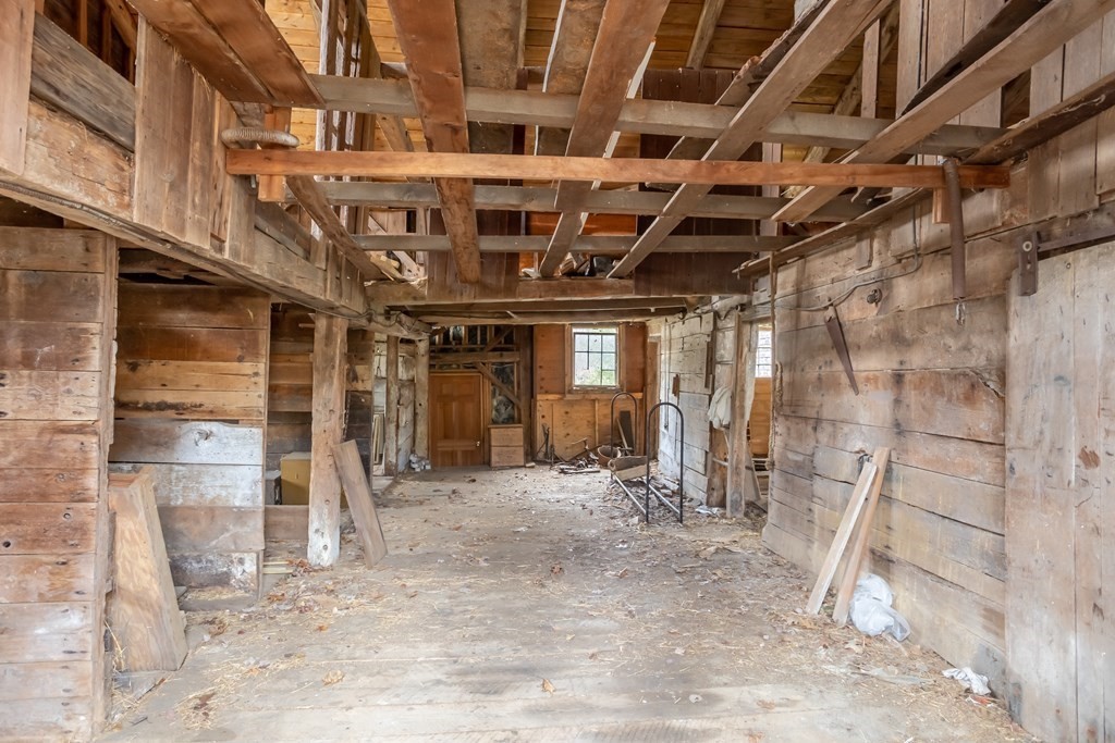 524-526 Stow Road Boxborough, MA 01719 - Photo 37 of 42 Gallery Image 37