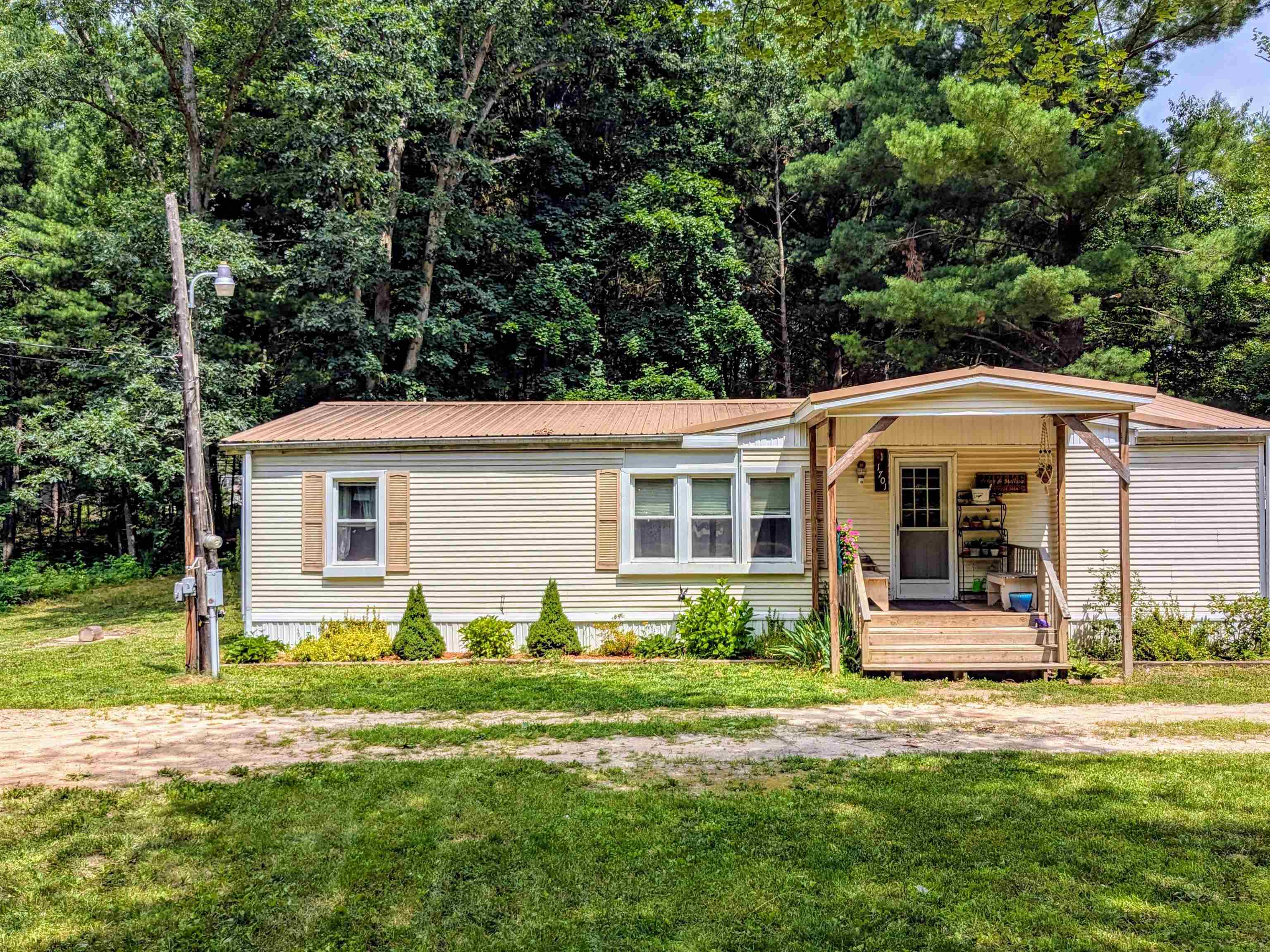 1701 Edson Road Harrison, MI 48625 - Photo 1 of 12 Gallery Image 1
