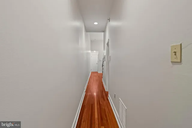 $275,000 | 1828-00 Green Street, Unit 1R, Philadelphia, PA 19130