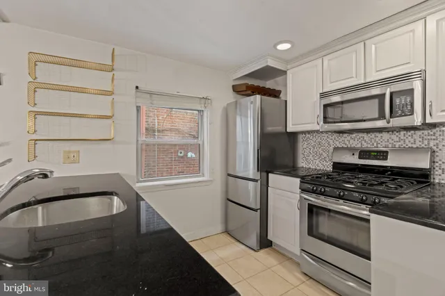 $275,000 | 1828-00 Green Street, Unit 1R, Philadelphia, PA 19130