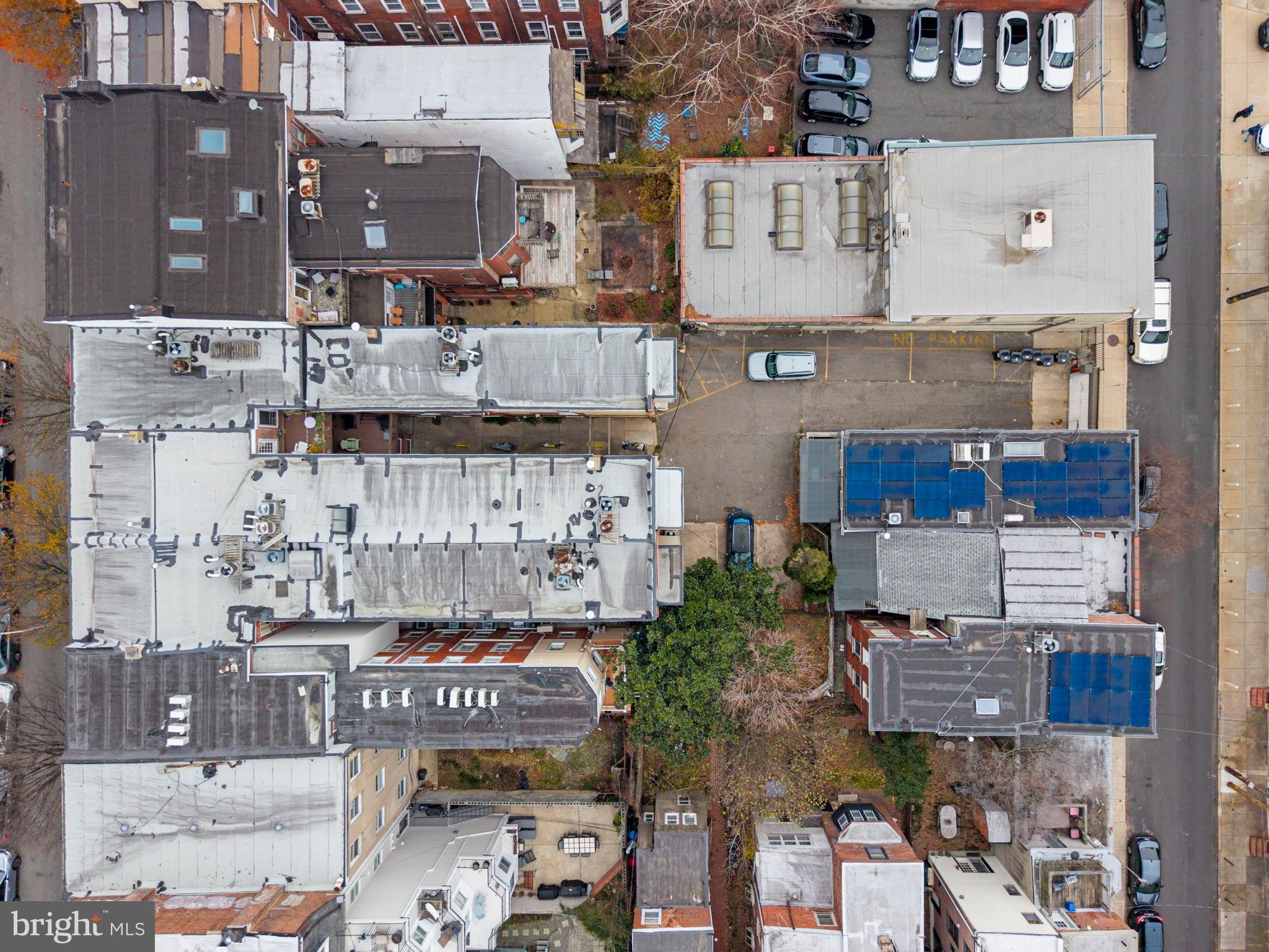 1828-00 Green Street, Unit 1R Philadelphia, PA 19130 - Photo 34 of 37 a view of city