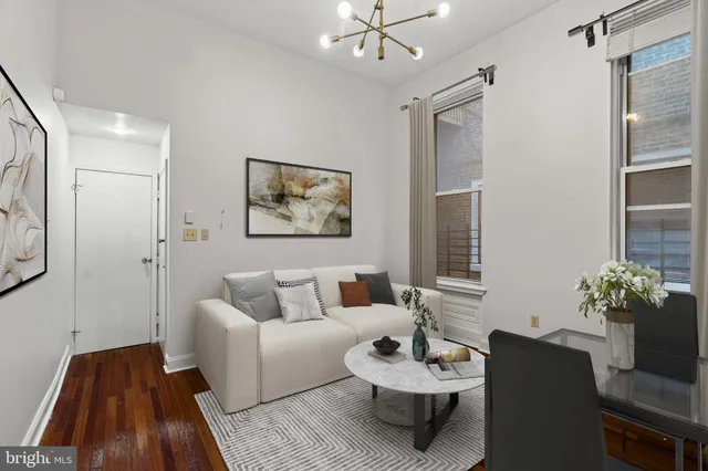 $275,000 | 1828-00 Green Street, Unit 1R, Philadelphia, PA 19130