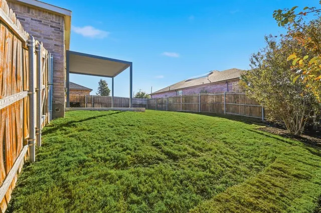 $1,875 | 500 Sundrop Drive, Little Elm, TX 75068