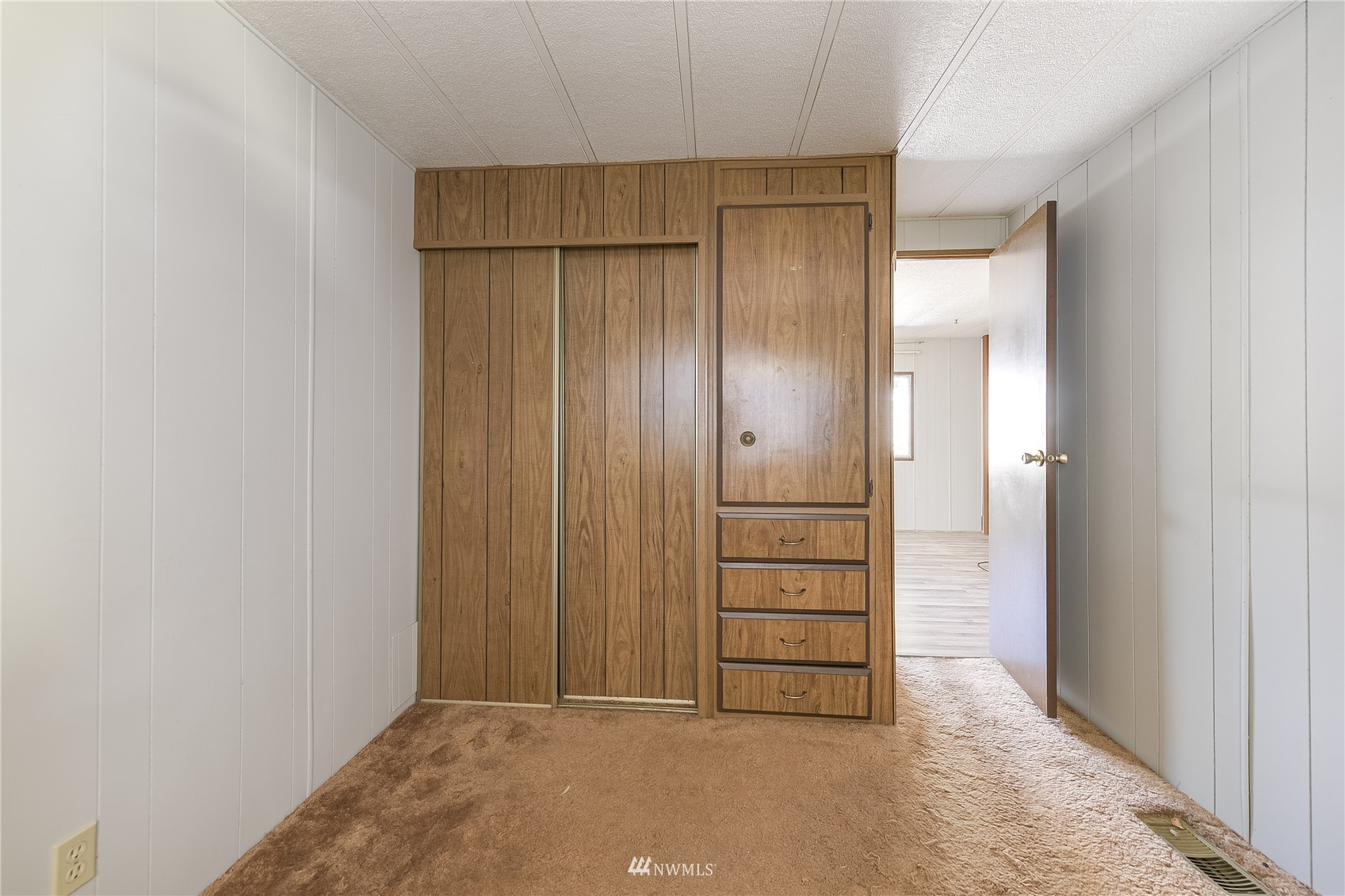 1121 244th Street Southwest, Unit 31 Bothell, WA 98021 - Photo 11 of 19