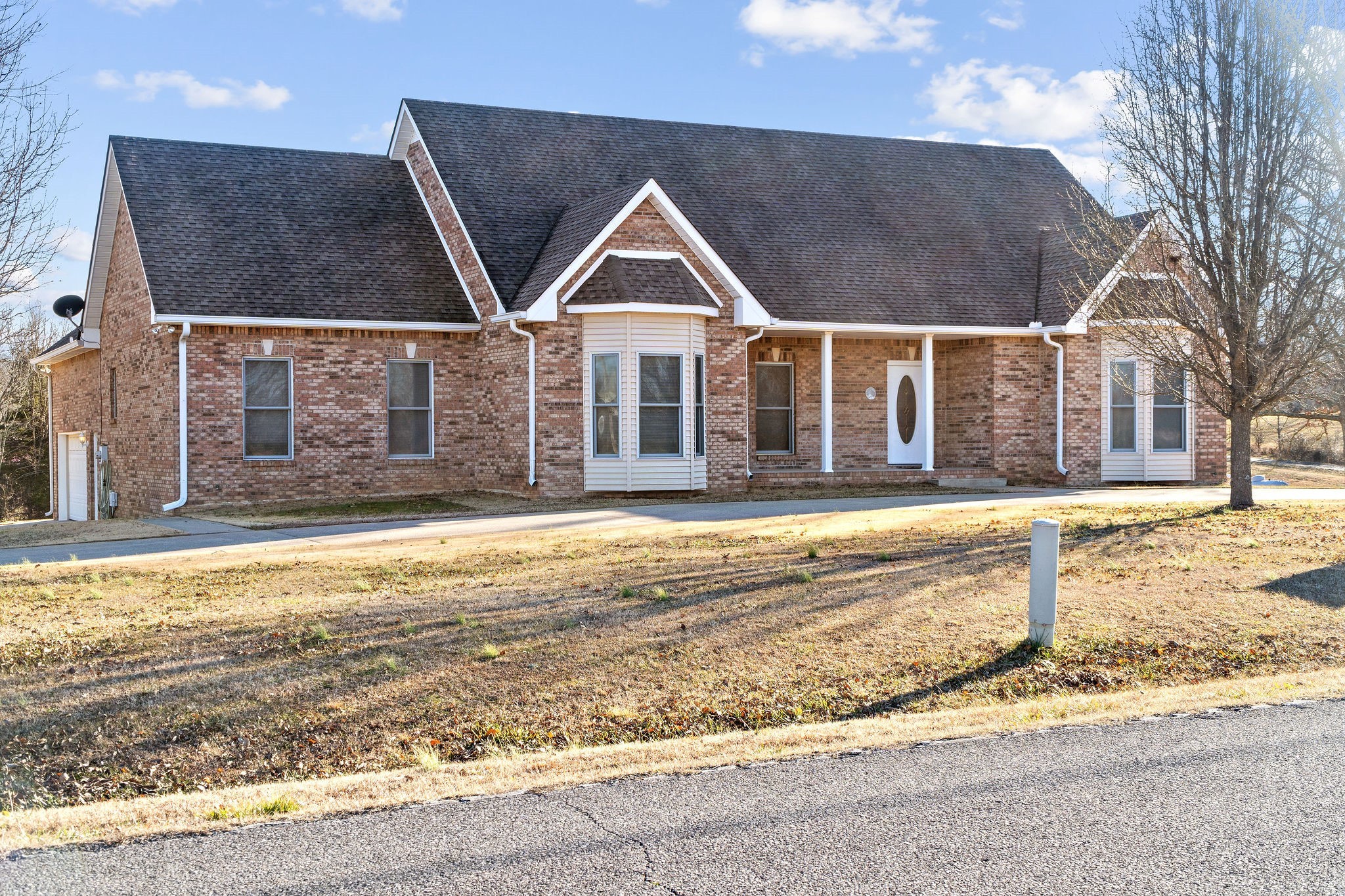 1426 Lock B Road South Clarksville, TN 37040 - Photo 1 of 37 Gallery Image 1
