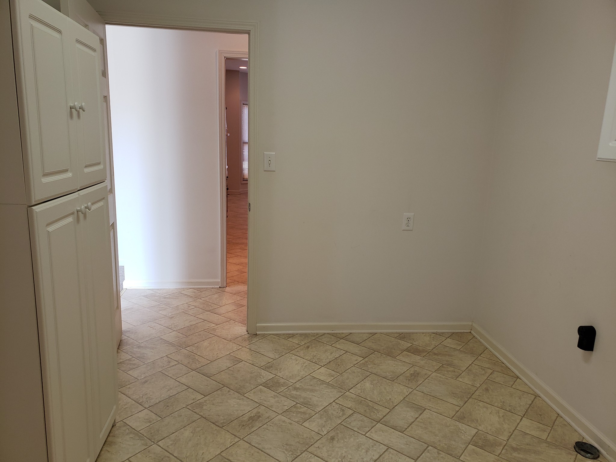 1426 Lock B Road South Clarksville, TN 37040 - Photo 24 of 37 Gallery Image 24