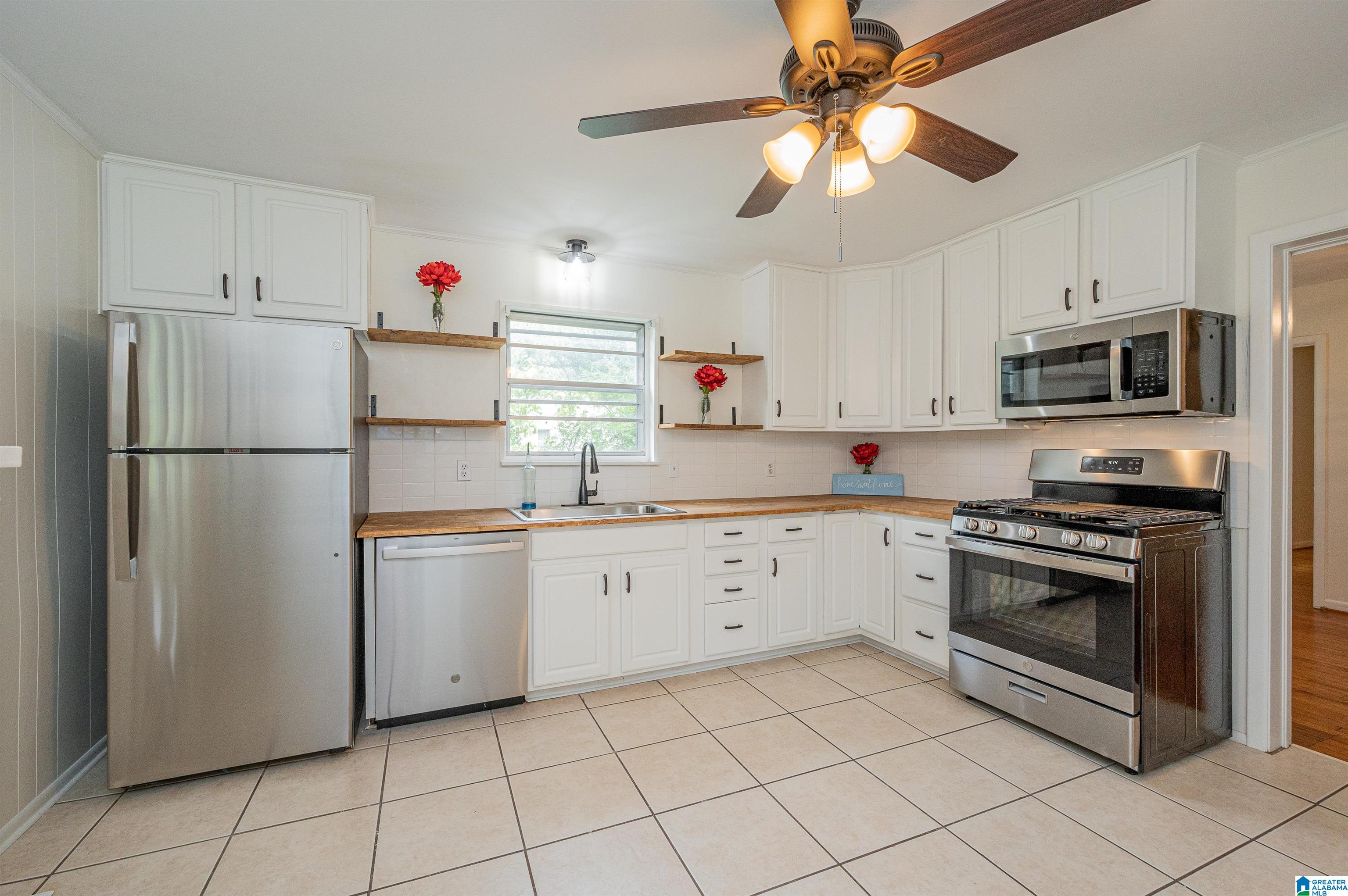 2135 Springdale Road Bessemer, AL 35022 - Photo 13 of 42