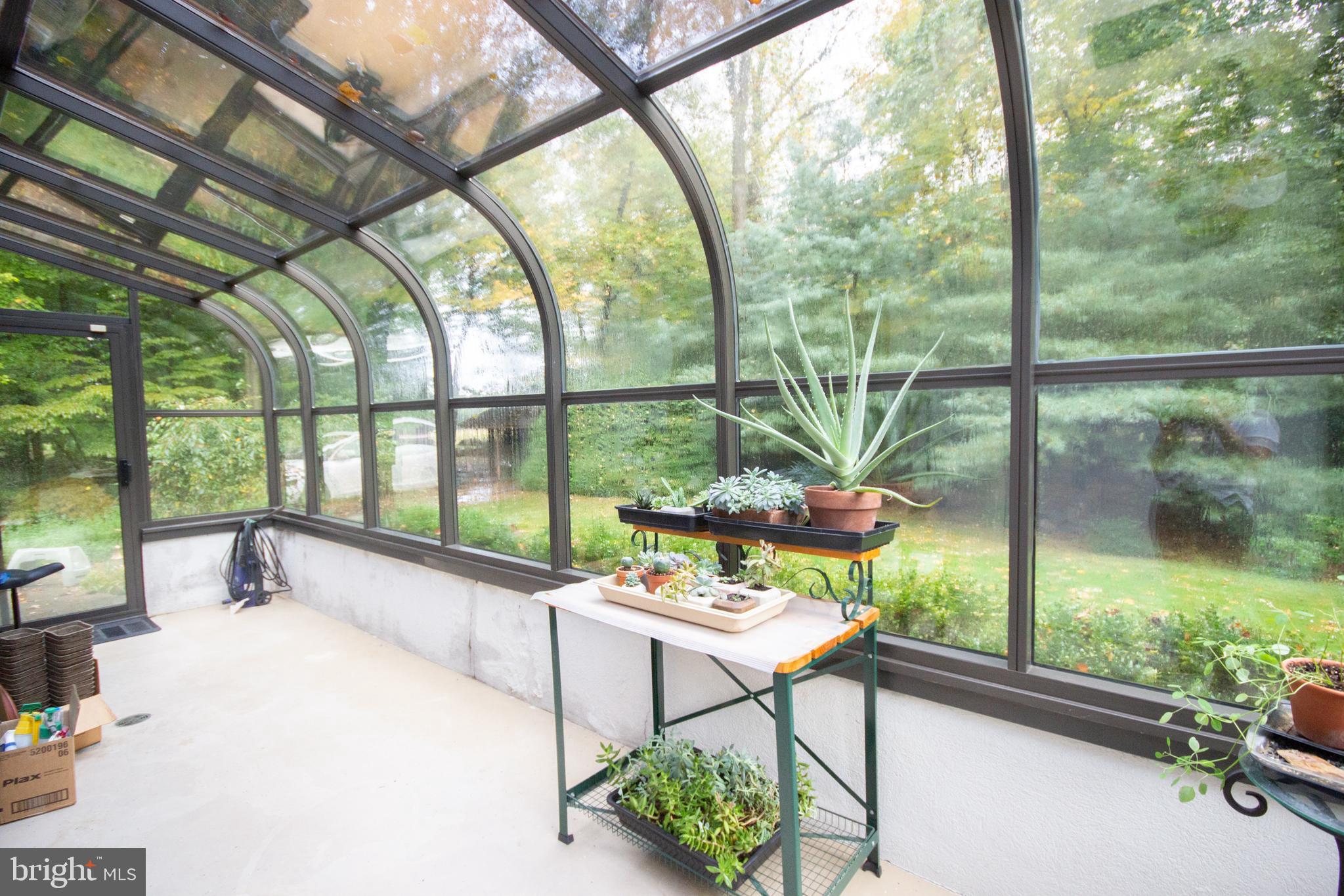 221 Stoopville Road Newtown, PA 18940 - Photo 44 of 60 Attached greenhouse
