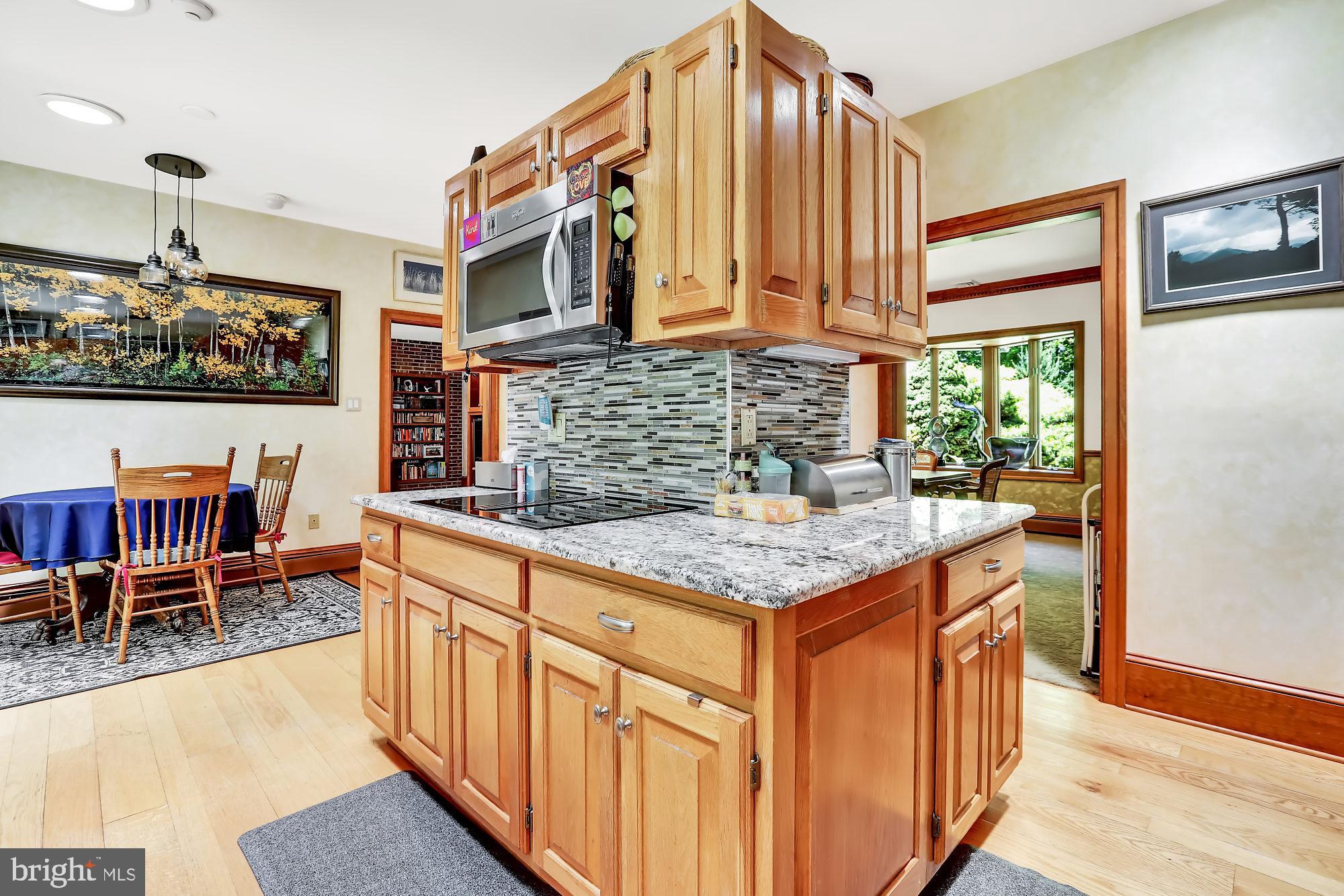 221 Stoopville Road Newtown, PA 18940 - Photo 8 of 60 Kitchen