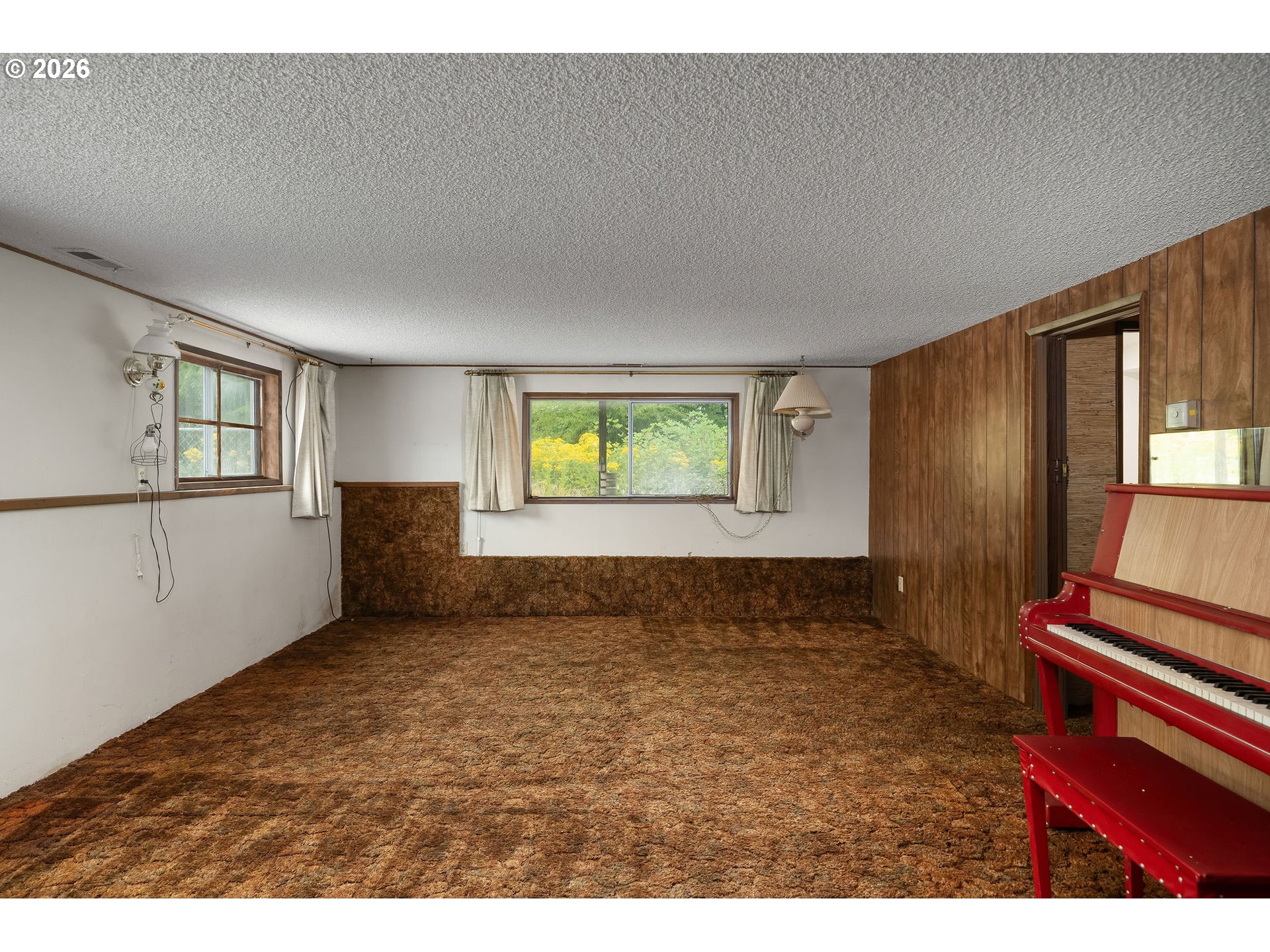 15515 South Henrici Road Oregon City, OR 97045 - Photo 24 of 31 Gallery Image 24
