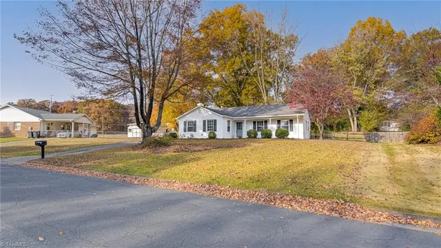 $2,000 | 3108 Beaconwood Drive, Greensboro, NC 27455