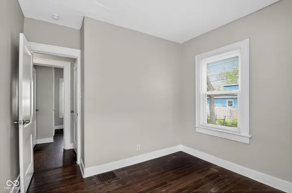 $159,900 | 424 Harvard Place, Indianapolis, IN 46208