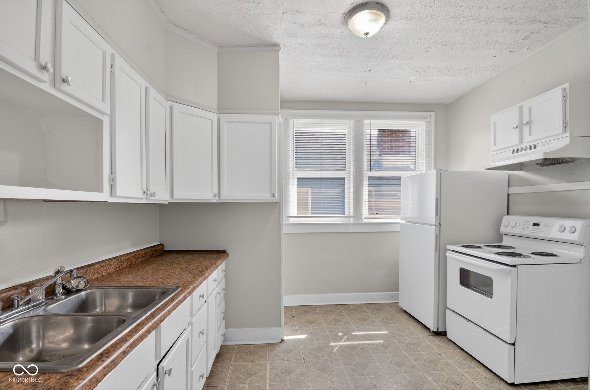 424 Harvard Place Indianapolis, IN 46208 - Photo 23 of 42