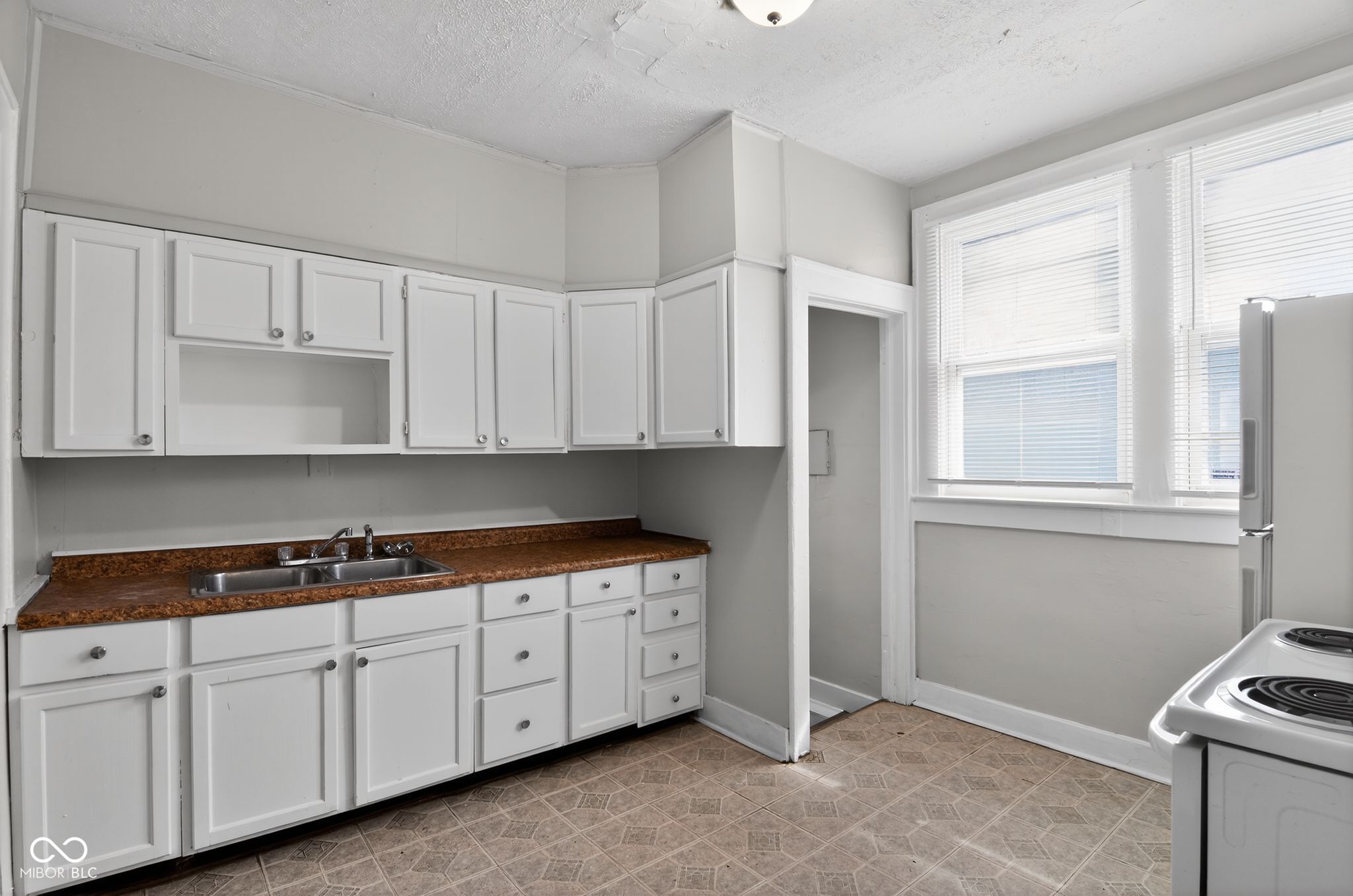 424 Harvard Place Indianapolis, IN 46208 - Photo 24 of 42
